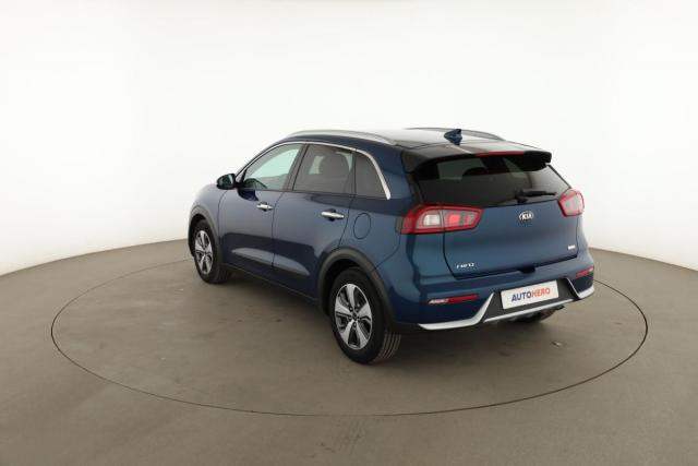Kia Niro image 2