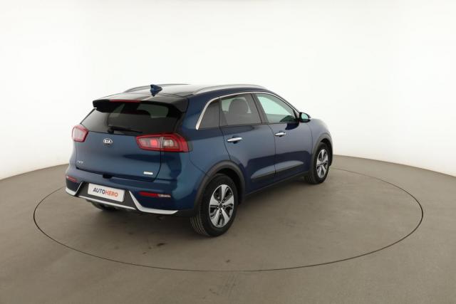Kia Niro image 5