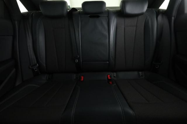 Audi A4 image 9
