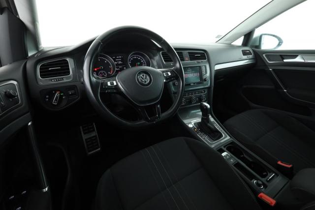 Volkswagen Golf Sw image 6