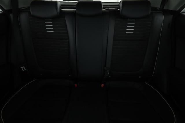 Kia Rio image 2