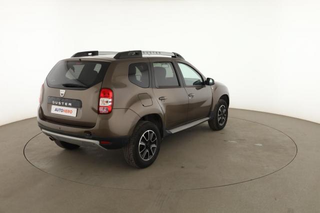 Dacia Duster image 9