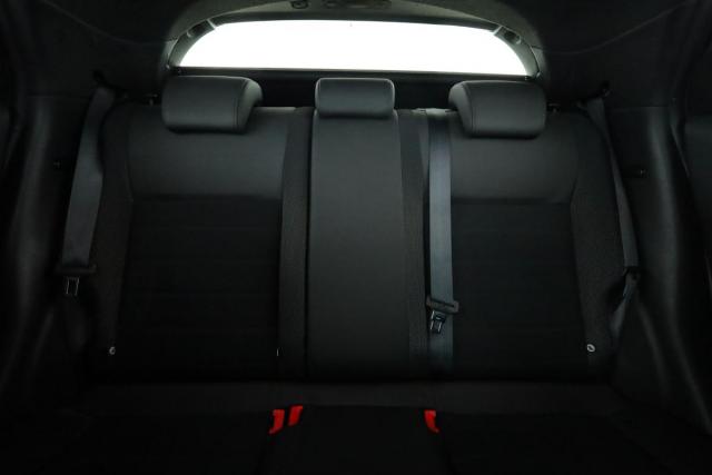 Nissan Juke image 9