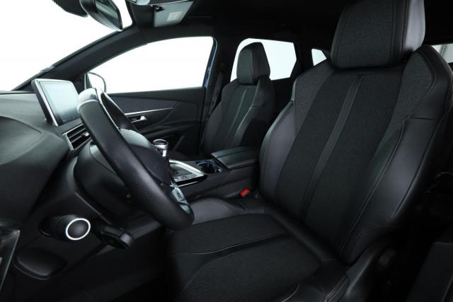 Peugeot 3008 image 7