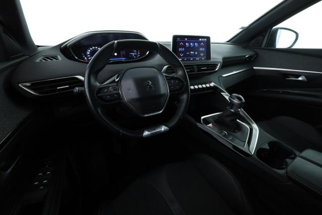 Peugeot 3008 image 9