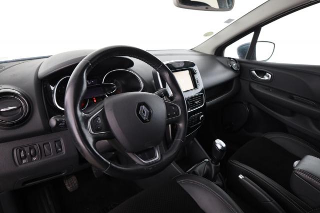 Renault Clio Estate image 5