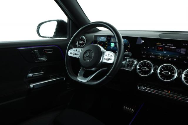 Mercedes Benz Glb image 4