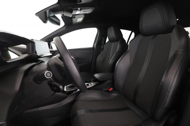 Peugeot 208 image 7