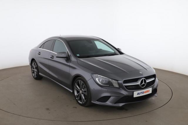 Mercedes Benz Cla image 8