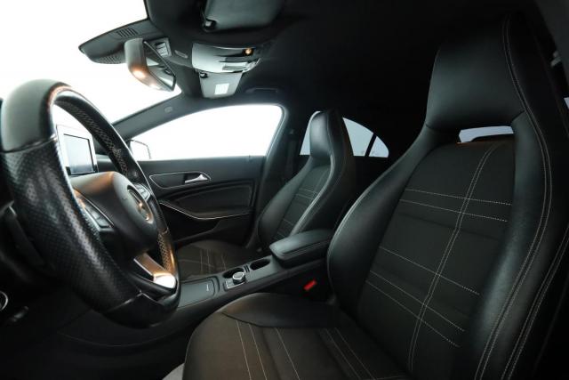 Mercedes Benz Cla image 3