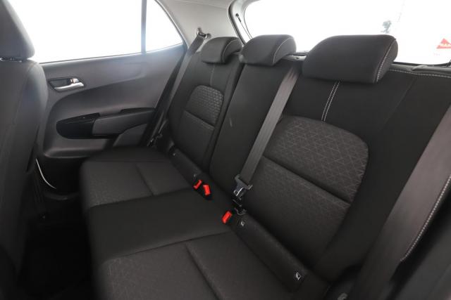 Kia Picanto image 9