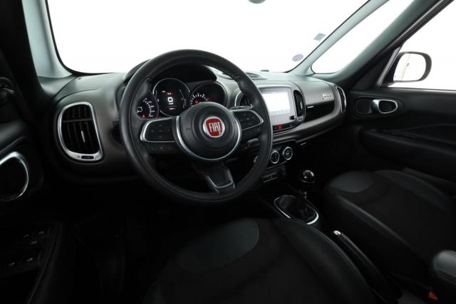 Fiat 500l image 6