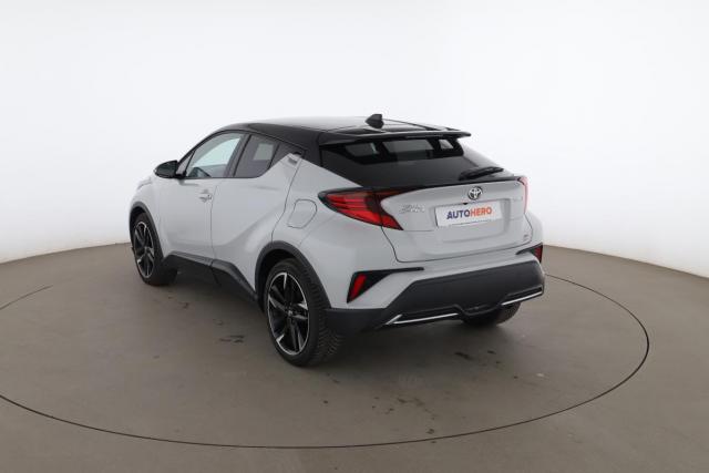 Toyota C-Hr image 4