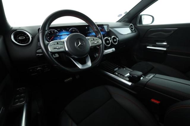 Mercedes Benz Gla image 6