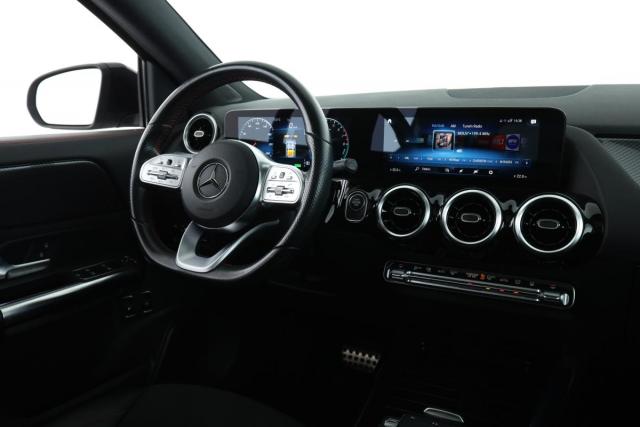 Mercedes Benz Gla image 4