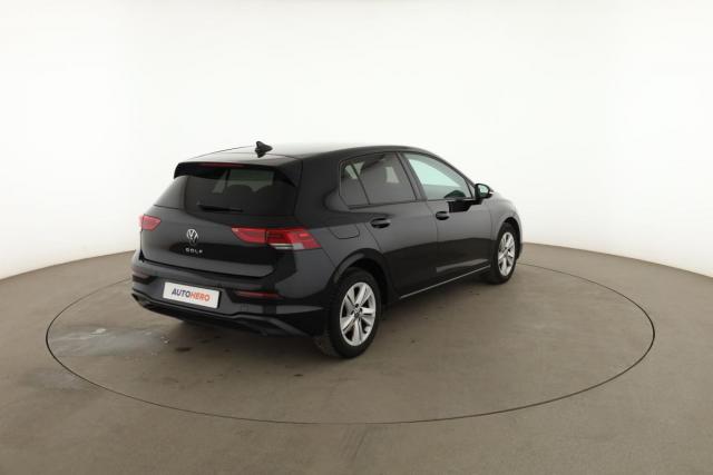Volkswagen Golf image 4