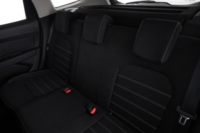Dacia Duster image 1