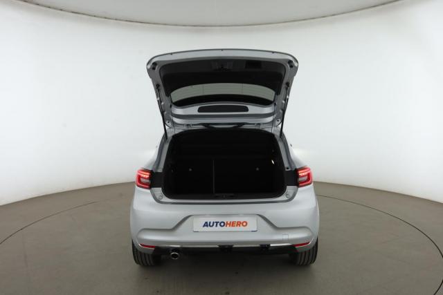 Renault Clio image 8