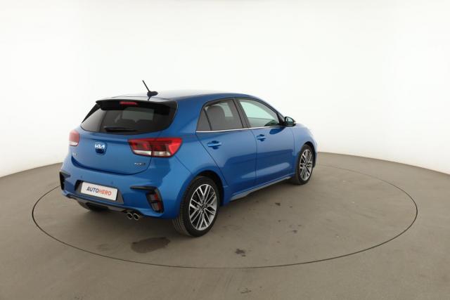 Kia Rio image 1