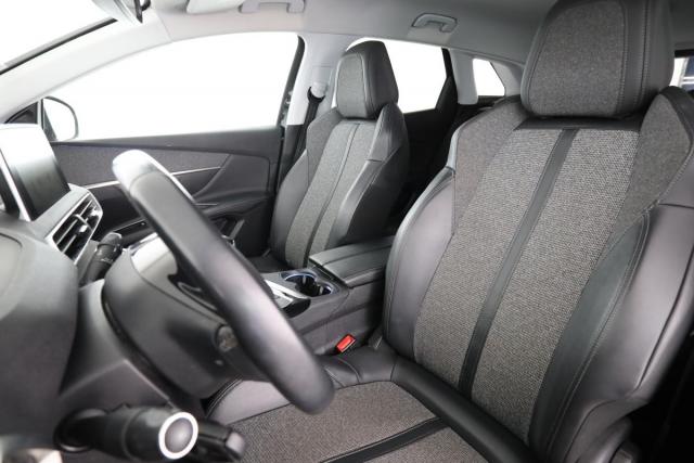 Peugeot 3008 image 8