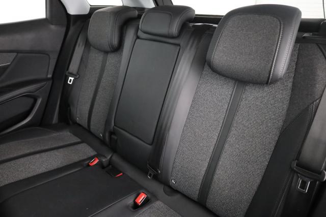 Peugeot 3008 image 6