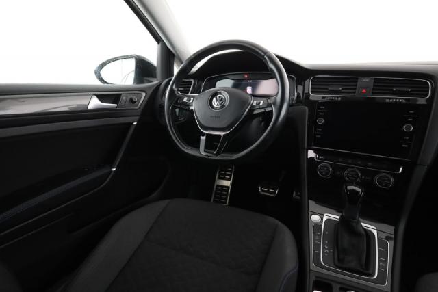 Volkswagen Golf image 5