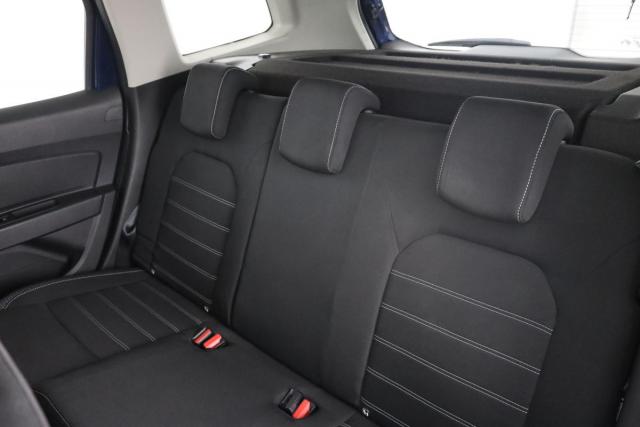 Dacia Duster image 4