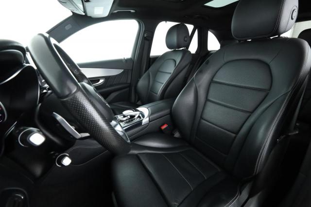 Mercedes Benz Glc image 9