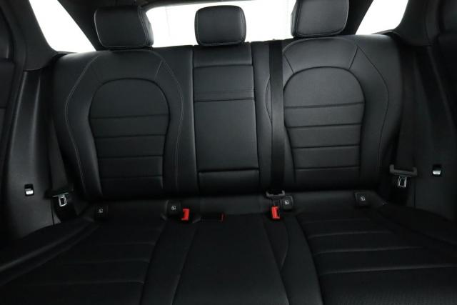 Mercedes Benz Glc image 4
