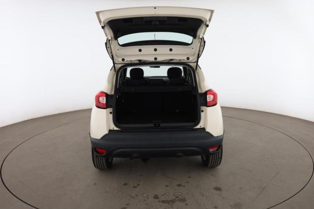 Renault Captur image 8