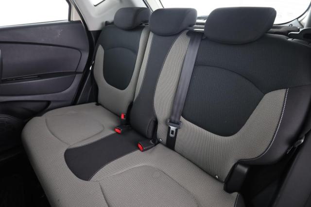 Renault Captur image 2