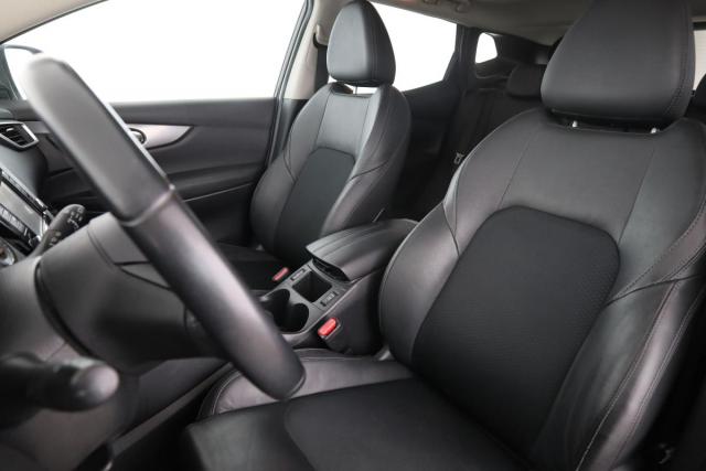 Nissan Qashqai image 1