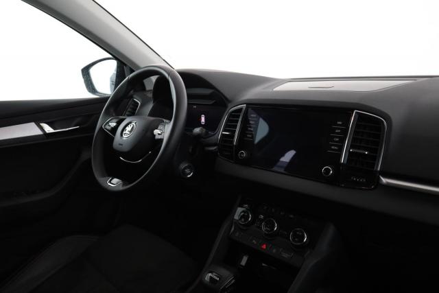 Skoda Karoq image 2