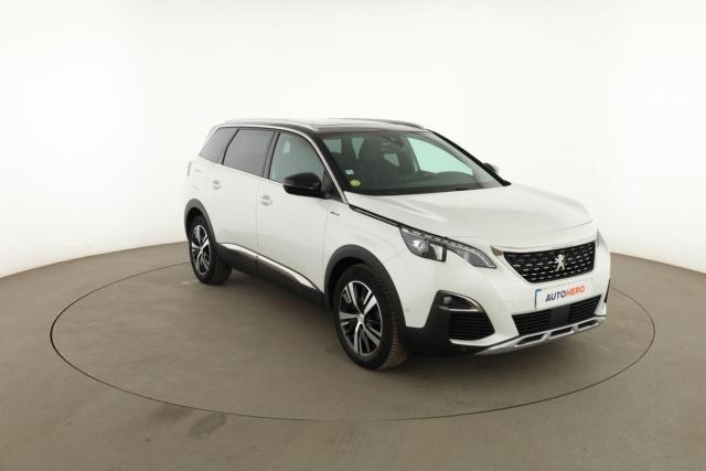 Peugeot 5008 image 2