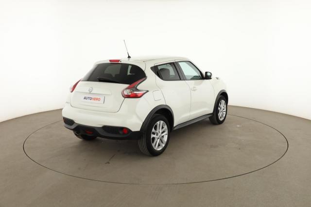 Nissan Juke image 2