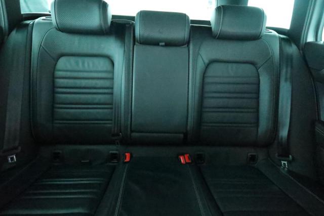 Volkswagen Passat Sw image 5