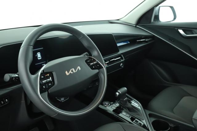 Kia Niro image 5