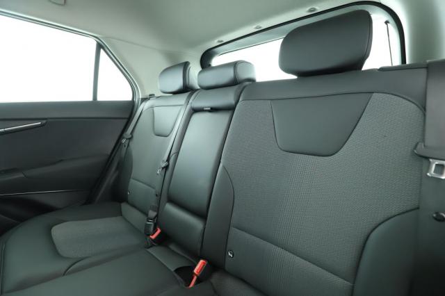 Kia Niro image 2