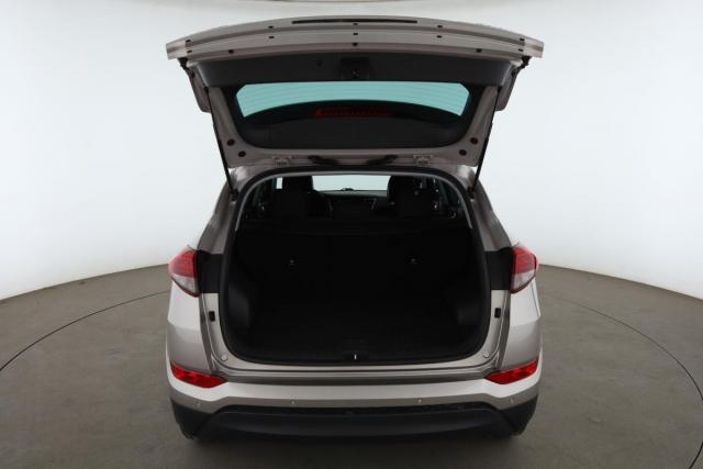 Hyundai Tucson image 2