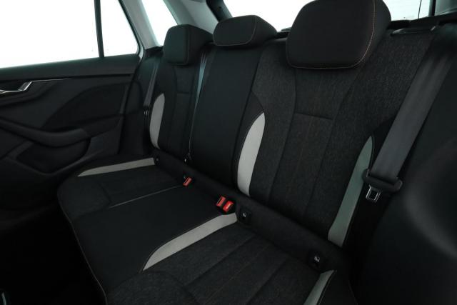 Skoda Kamiq image 8