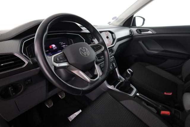 Volkswagen T-Cross image 8