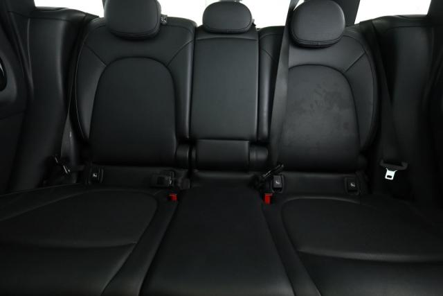 Mini Countryman image 3