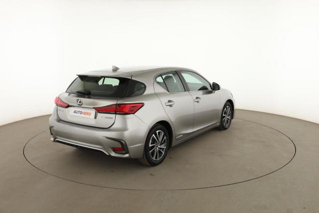 Lexus Ct 200h image 3