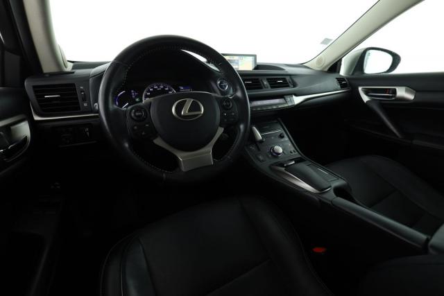 Lexus Ct 200h image 1