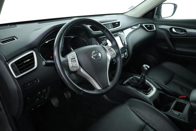 Nissan X-Trail image 8