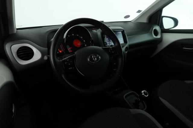 Toyota Aygo image 6