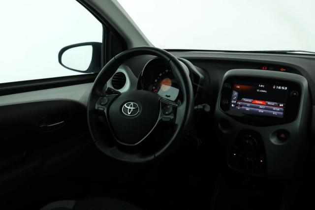 Toyota Aygo image 1