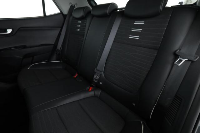 Kia Stonic image 7