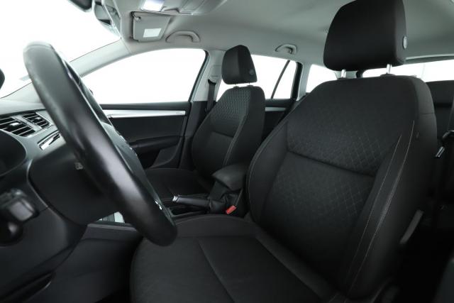 Skoda Octavia image 3