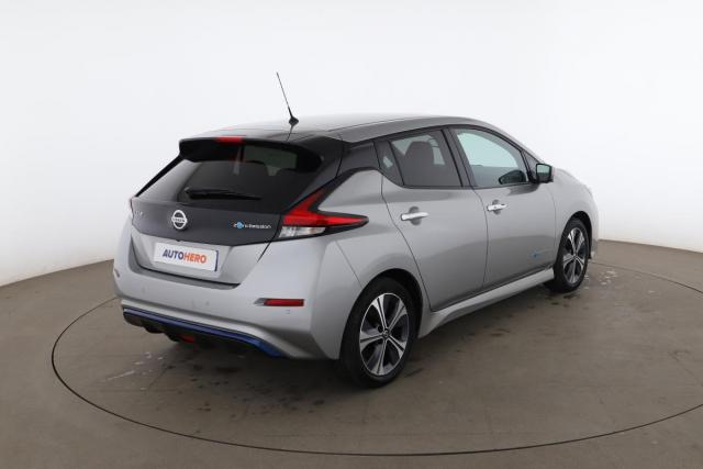 Nissan Leaf image 1